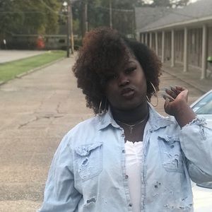 Meet your Posher, Suresa